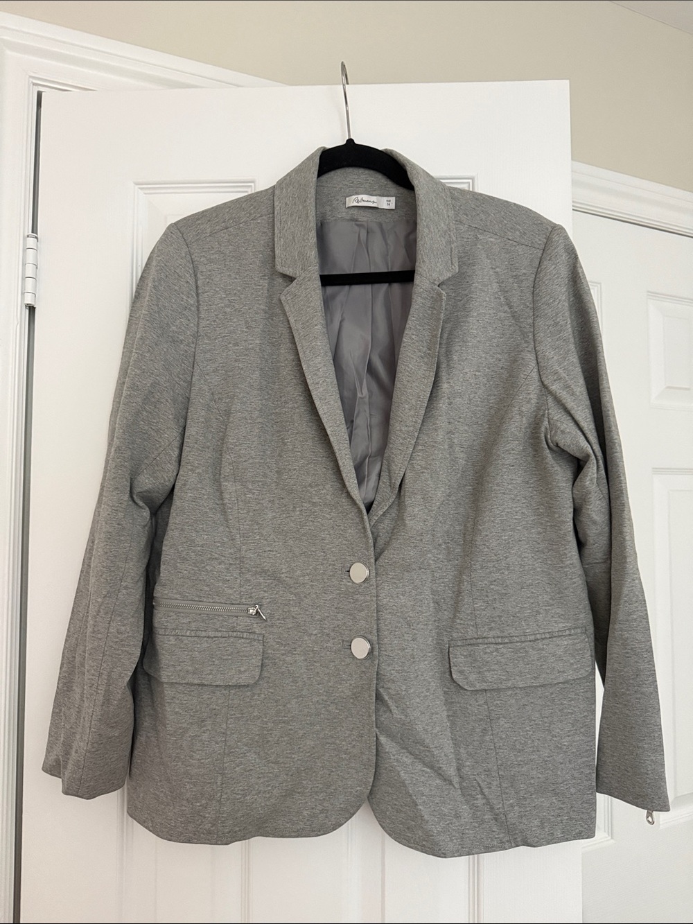 Reitmans Light Gray Women's Blazer - Tailored Two-Button